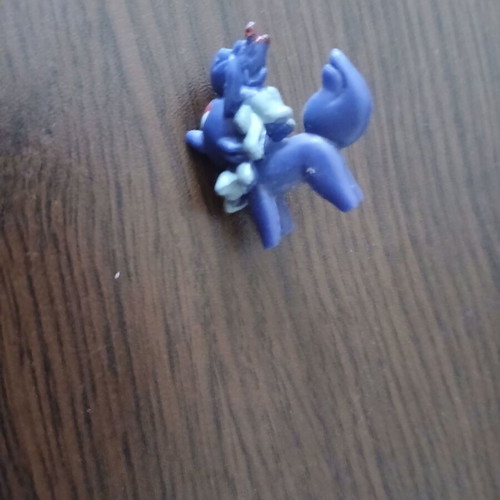 Zorua mini figure Pokemon Gen 5 Black and White