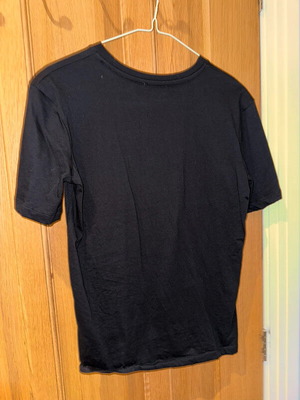 Love Moschino women t-shirt size M like new, black