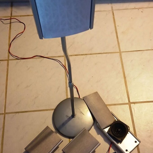 Speakers 4Ω 20W used, set of four with one stand