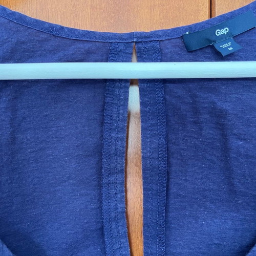 Gap sleeveless top medium blue new