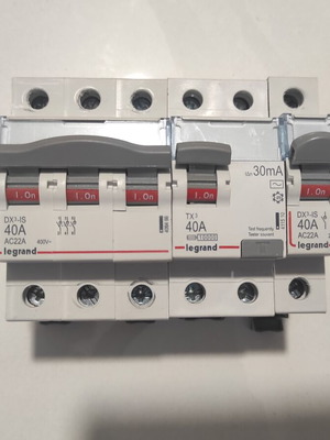 Legrand fuses and relay new, pack of 3 items