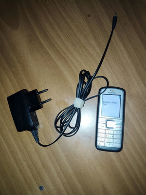Nokia 6070 like new