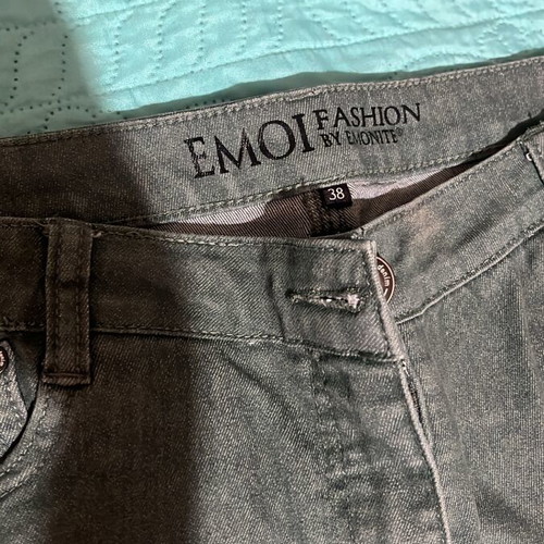 Emoi Fashion women's sage green jeans, size 38