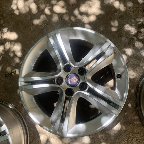 Saab 9-3 and 9-5 17-inch aluminum rims used