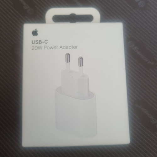 USB-C 20W Power Adapter new