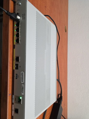 Cisco C1117-4P Enterprise router ISR 1100