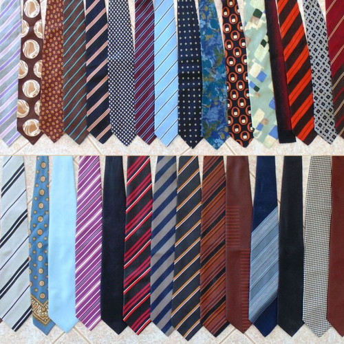 Lot of 46 silk and non-silk ties, used