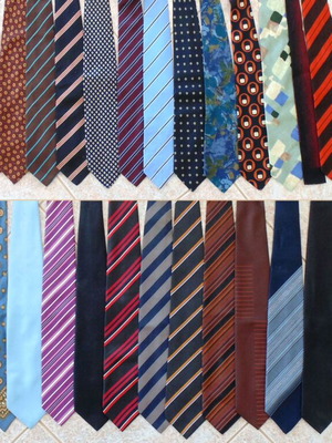 Lot of 46 silk and non-silk ties, used