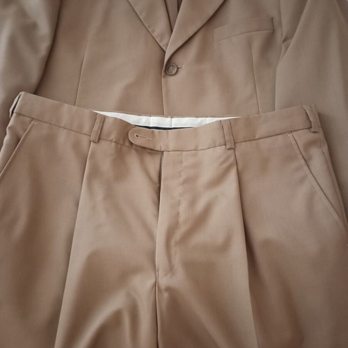Delius men's suit new, size 52, wool cashmere blend beige