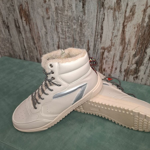 Safety Jogger ankle boots new with fur beige and removable insole
