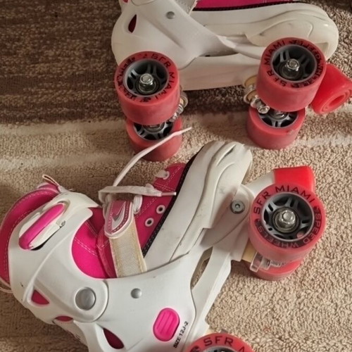 SFR Miami Rollers like new, size 30.5 to 34