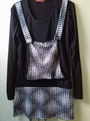 Blouse dress L black long sleeve with unique design like new