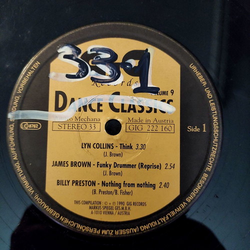 Dance Classics Volume 9 12'' vinyl used, funk soul compilation