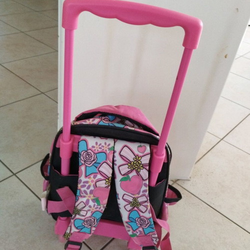 Charmmykitty kindergarten trolley bag like new