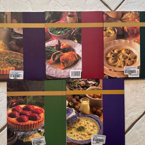 Cookbooks like new, set of 5 volumes
