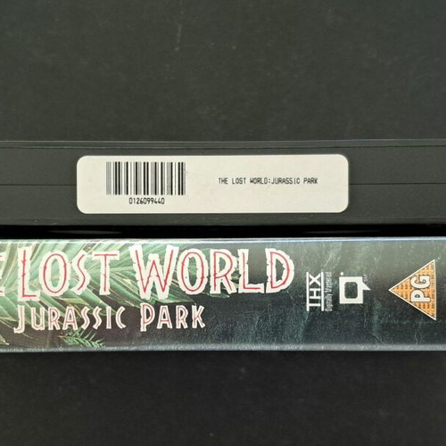 Jurassic Park The Lost World VHS like new, English audio