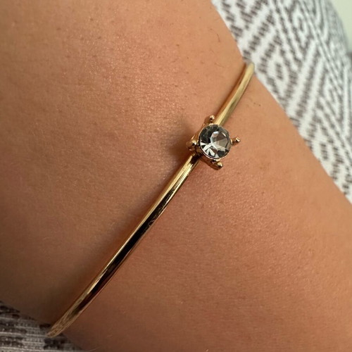 Bracelet cuff women's like new, metal with stone gold color