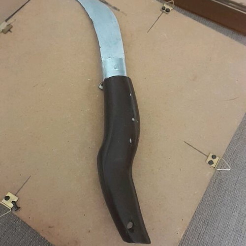 Collectible folding knife used with wooden handle