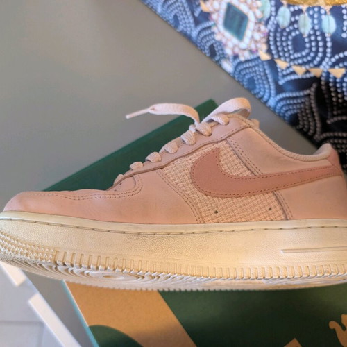 Nike Air Force 1 size 36.5 like new pink
