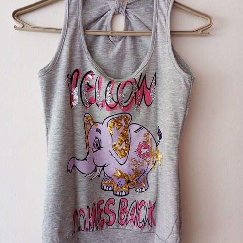 Sleeveless top with elephant design and heart necklace like new, gray
