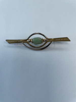 Brooch vintage retro unique used, green and gold
