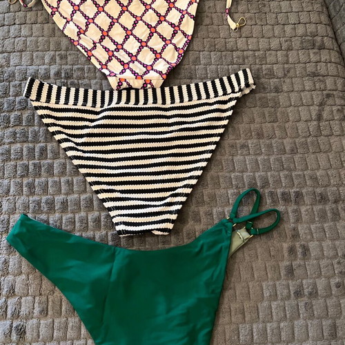 Swimsuit set of 3 pieces with Medium and Large sizes