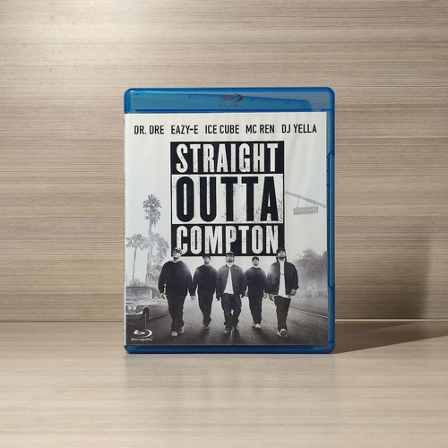 Straight Outta Compton Blu-Ray like new with Greek subtitles