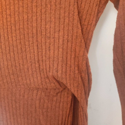 Brown knitted dress with gathered waist like new, size M