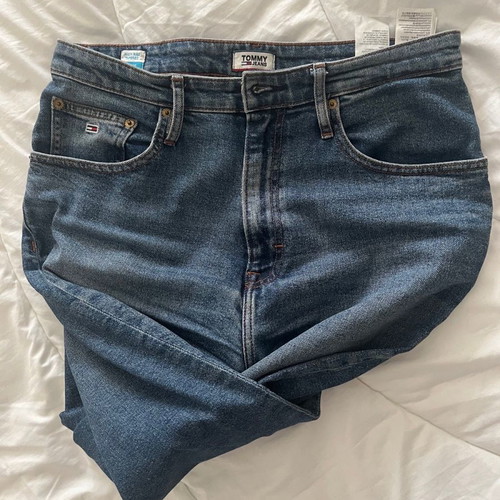 Tommy Hilfiger jean like new