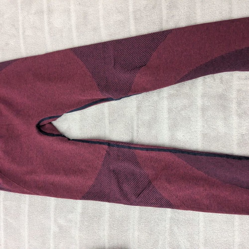 Thermal kids set size 122-128 like new, black and red