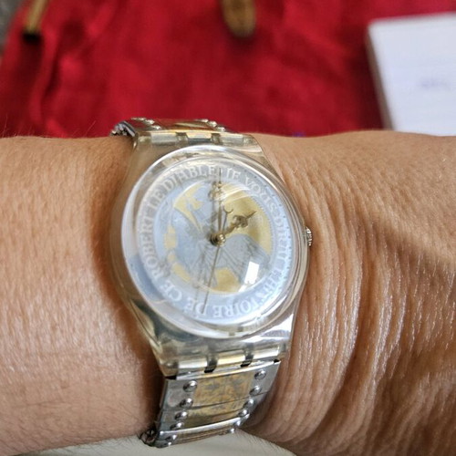 Swatch 1994 Robert Le Diable Parisian Opera wristwatch used, gold