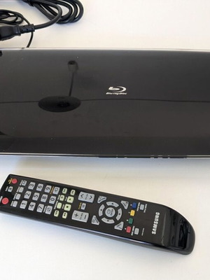 Samsung BD-P4600 Blu-ray Player used, slim premium design