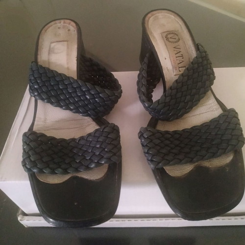 Shoes used, pack of three pairs, size 36, black sandals/platforms