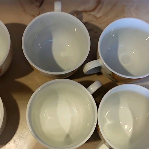 Porcelain coffee and tea cup set, 12 pieces, like new