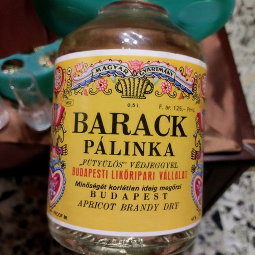 Palinka liqueur from Hungary 0.5 l new with six small glasses