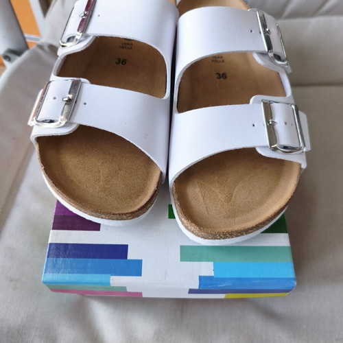 Easy-Walk leather sandals size 36 new, white