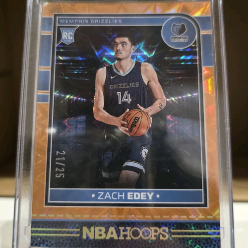 NBA Hoops Zach Edey 2024-25 Gold Holo Rookie Card new