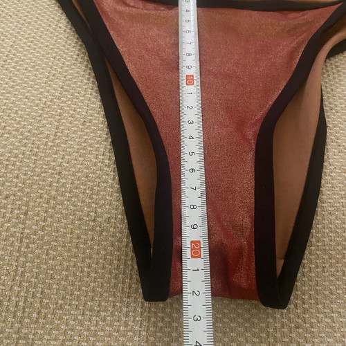 Bluepoint bronze bikini used, small to medium size, red