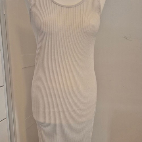 H&M ribbed midi dress beige, like new, size M