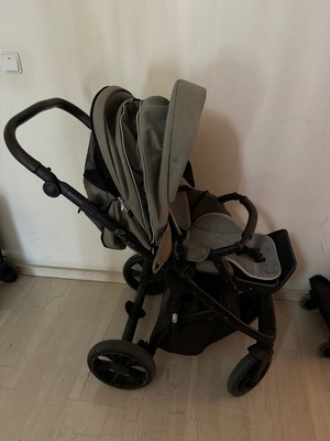Baby stroller 2in1 like new with carrycot, seat, mosquito net and rain cover