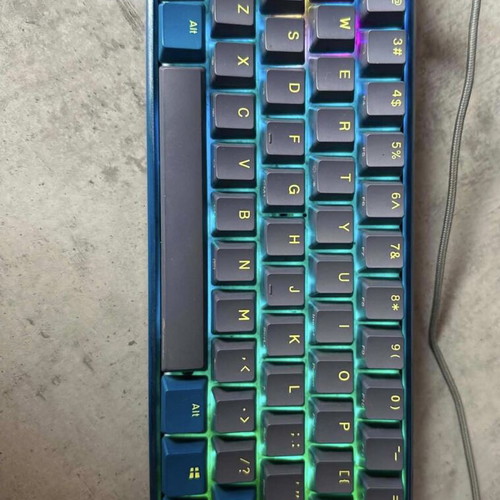 Ducky 1 Two Mini keyboard used, genuine parts with extra keys