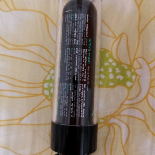 Frezyderm Ac-Norm Active Wash 50ml like new, face cleanser for oily skin prone to acne