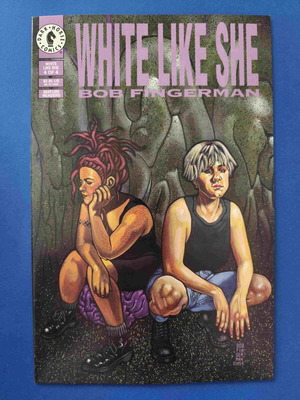 Dark Horse White Like She4 comic used, grade VF or above