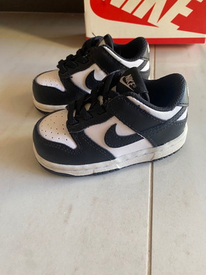 Nike Dunk Law νούμερο 21 σαν καινούργια παιδικά παπούτσια