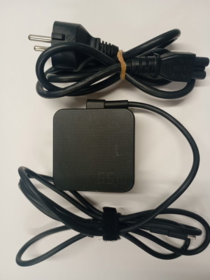 Asus original multi charger USB-C for mobile, tablet, laptop