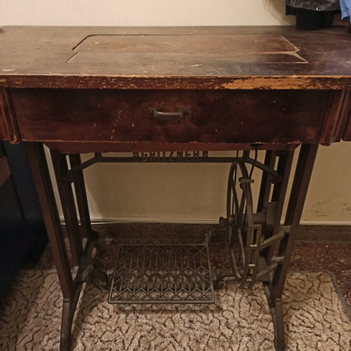 Gritzner collectible sewing machine used, over 70 years old