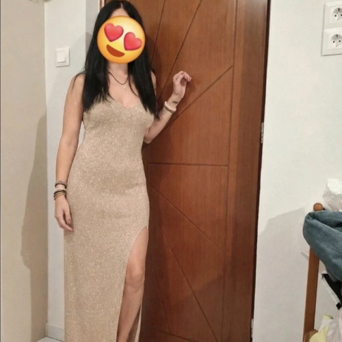 Maxi gold dress with glitter, one size, like new