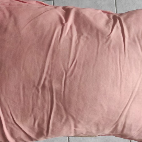 Pillow set used, pack of three large and two small pillows