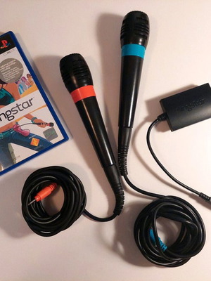 SingStar for PS2 like new with 2 microphones