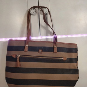 ΤΣΑΝΤΑ Tote THIROS